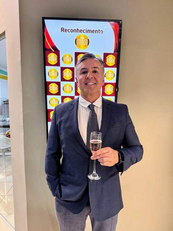 Painel de reconhecimento da rede de polos